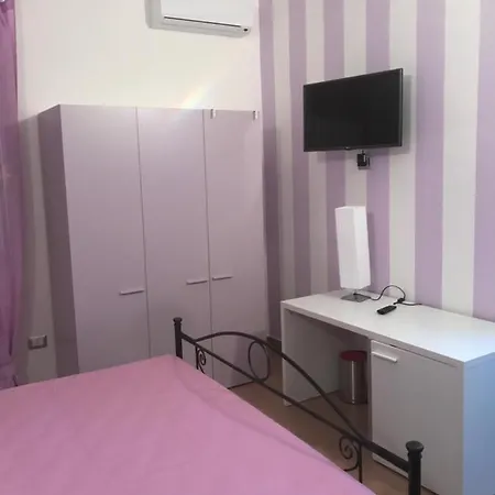 Casamica Bed & Breakfast *