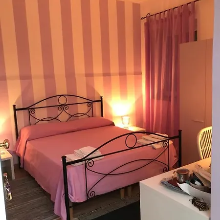 Casamica Bed & Breakfast Rossano